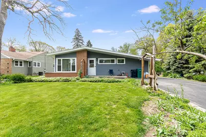 555 W Saint Charles Road, Lombard, IL 60148 - Photo 1