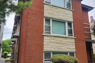 1135 S Oak Park Ave, Oak Park, IL 60304 - Photo 1