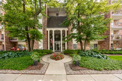 4900 Forest Avenue #308, Downers Grove, IL 60515 - Photo 1