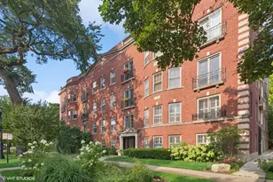 937 Forest Ave, Evanston, IL 60202 - Photo 1