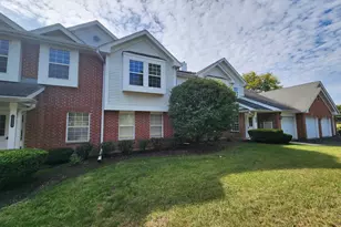 1727 W Hawkes St, Arlington Heights, IL 60004 - Photo 1