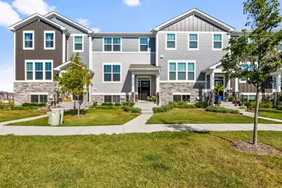 2732 Fieldcrest Drive, Mundelein, IL 60060 - Photo 1