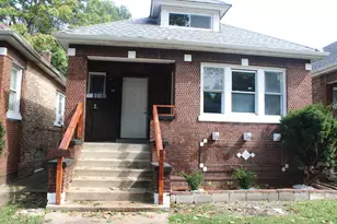 8207 S Marquette Ave, Chicago, IL 60617 - Photo 1