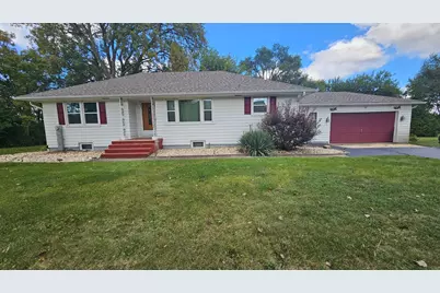 13658 E Flagg Road, Rochelle, IL 61068 - Photo 1