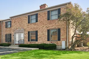 1817 Sessions Walk, Hoffman Estates, IL 60169 - Photo 1