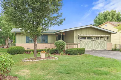 33113 N Cove Road, Grayslake, IL 60030 - Photo 1