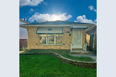 11832 S Bishop Street, Chicago, IL 60643 - Photo 1