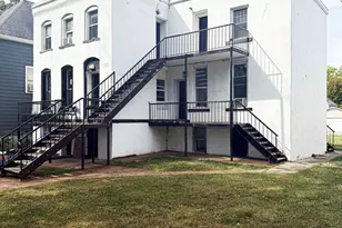 553 S 3rd St, Kankakee, IL 60901 - Photo 1