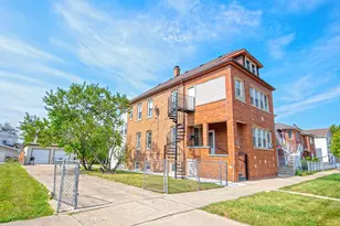 132 N 22nd Ave, Melrose Park, IL 60160 - Photo 1