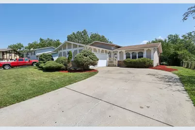18853 Cedar Court, Country Club Hills, IL 60478 - Photo 1