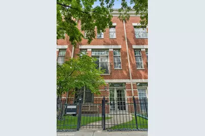 1066 W Fry Street, Chicago, IL 60642 - Photo 1