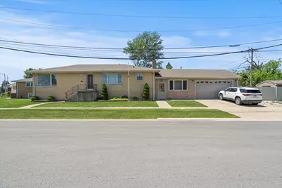 8436 Moody Avenue, Burbank, IL 60459 - Photo 1