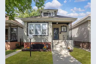 8444 S Essex Avenue, Chicago, IL 60617 - Photo 1