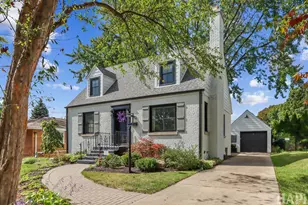 243 S Evanslawn Ave, Aurora, IL 60506 - Photo 1