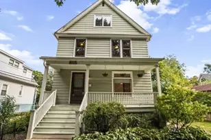515 Elmwood Ave, Evanston, IL 60202 - Photo 1