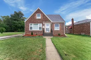 9701 S Avalon Ave, Chicago, IL 60628 - Photo 1