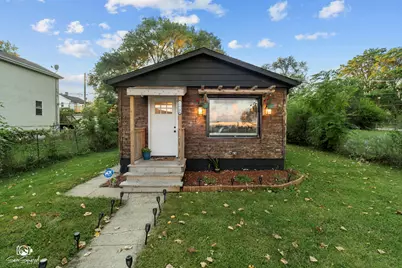 11706 S Watkins Avenue, Chicago, IL 60643 - Photo 1