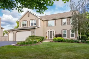 219 Galway St, Grayslake, IL 60030 - Photo 1