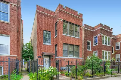 1010 N Trumbull Avenue, Chicago, IL 60651 - Photo 1