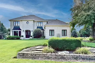 10526 Royal Porthcawl Dr, Naperville, IL 60564 - Photo 1