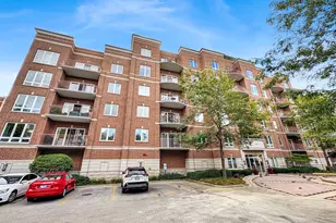 799 Graceland Ave, Des Plaines, IL 60016 - Photo 1