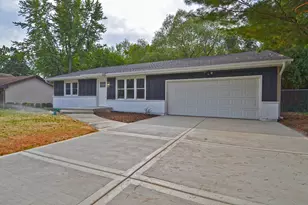 1403 James Ct, Ottawa, IL 61350 - Photo 1