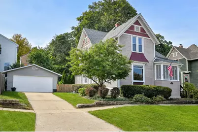113 S 4th Street, Saint Charles, IL 60174 - Photo 1
