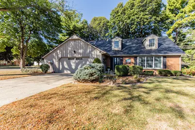 32 S Dallas Street, Princeton, IL 61356 - Photo 1