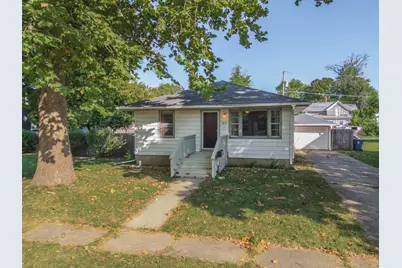 413 E Timber Street, Pontiac, IL 61764 - Photo 1