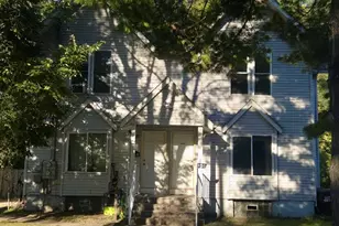 928 N Rockton Ave, Rockford, IL 61103 - Photo 1