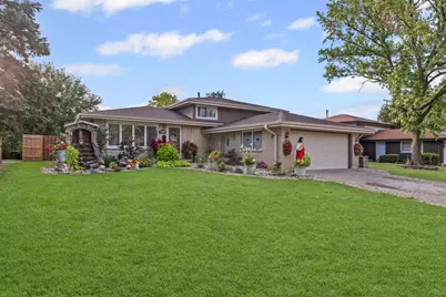 16808 Wausau Avenue, South Holland, IL 60473 - Photo 1