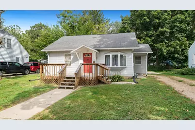 310 W Hitt Street, Mount Morris, IL 61054 - Photo 1