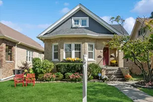 2705 Lincolnwood Dr, Evanston, IL 60201 - Photo 1