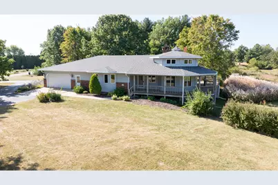 4305 Hillcrest Lane, Sterling, IL 61081 - Photo 1