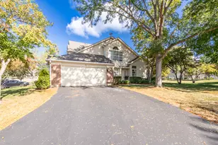 355 Ashford Cir, Bartlett, IL 60103 - Photo 1