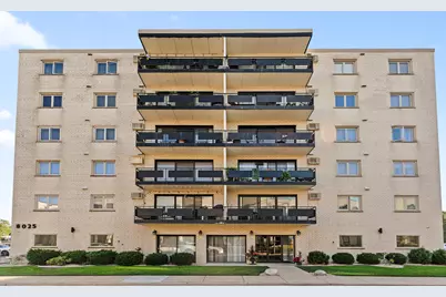 8025 W Oconnor Drive #4C, River Grove, IL 60171 - Photo 1