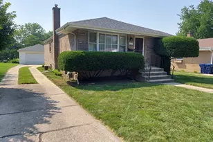 326 Kemman Ave, La Grange Park, IL 60526 - Photo 1