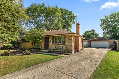 6821 Saratoga Drive, Bridgeview, IL 60455 - Photo 1