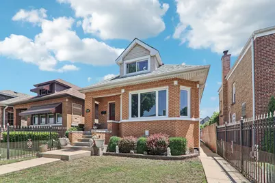 4517 N Austin Avenue, Chicago, IL 60630 - Photo 1