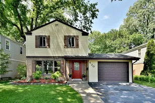 430 S Dryden Pl, Arlington Heights, IL 60005 - Photo 1