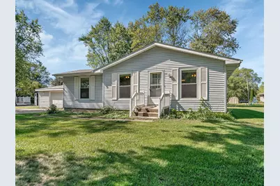 470 N Walker Street, Braidwood, IL 60408 - Photo 1