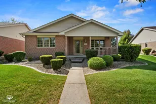 513 Somerset Ln, New Lenox, IL 60451 - Photo 1