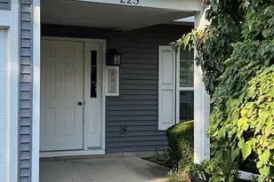 225 Hampshire Ct, Naperville, IL 60565 - Photo 1