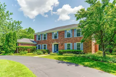 555 W Everett Road, Lake Forest, IL 60045 - Photo 1