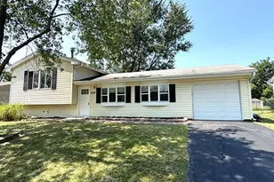 5324 W Cinema Dr, Hanover Park, IL 60133 - Photo 1
