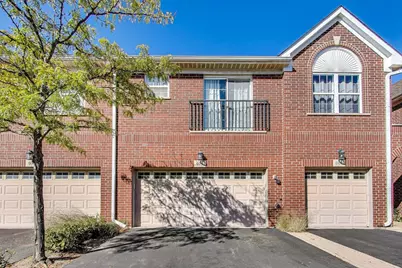 970 Kensington Drive, Northbrook, IL 60062 - Photo 1