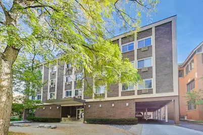 222 N Grove Avenue #2D, Oak Park, IL 60302 - Photo 1