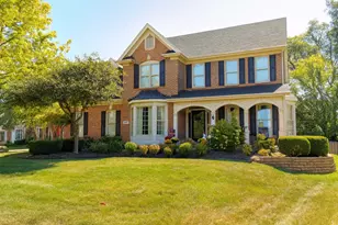 26W137 Prestwick Ln, Winfield, IL 60190 - Photo 1