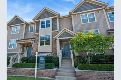 57 S 7th Street, Geneva, IL 60134 - Photo 1