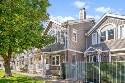 1150 W School Street, Chicago, IL 60657 - Photo 1